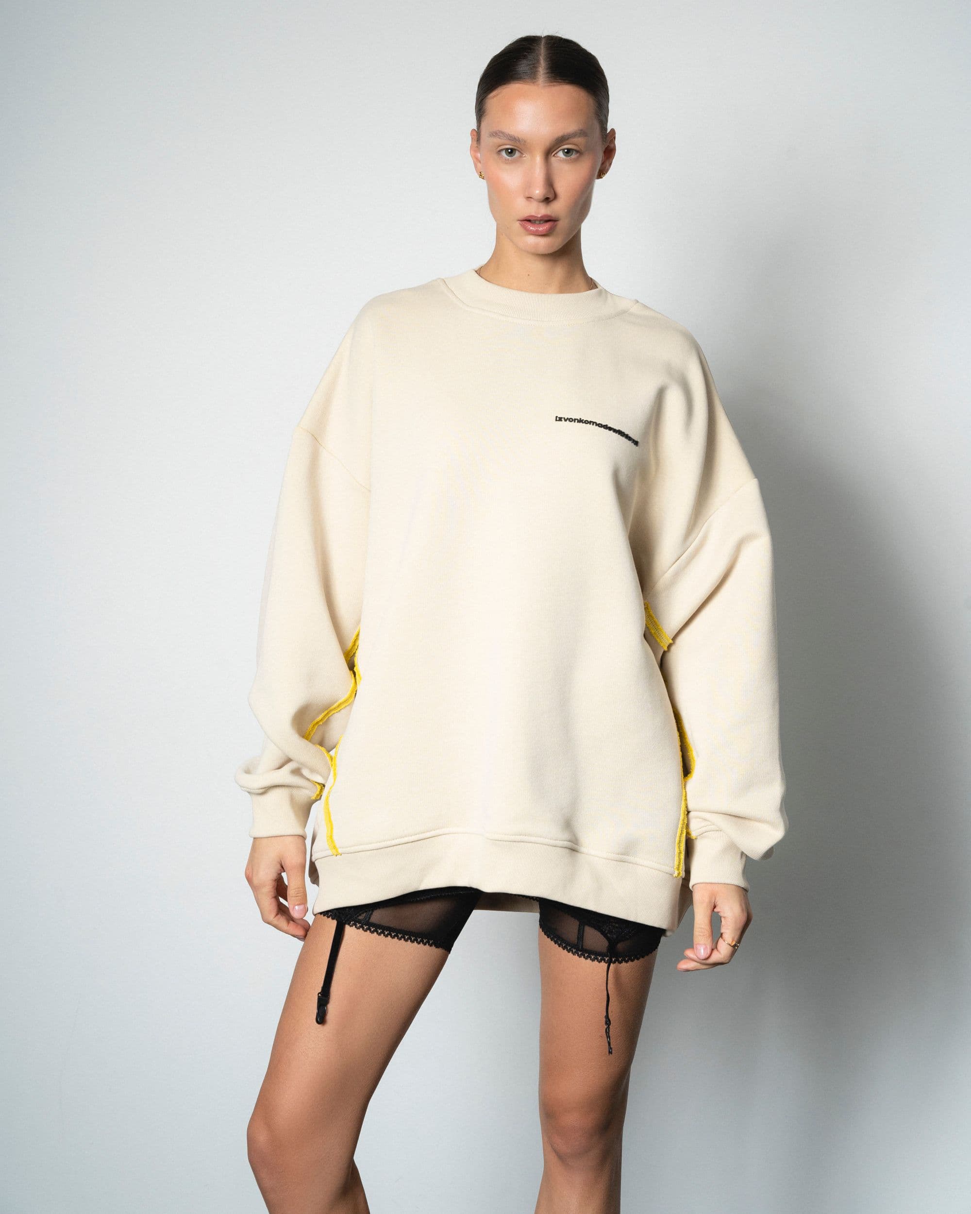 Sweatshirt №3